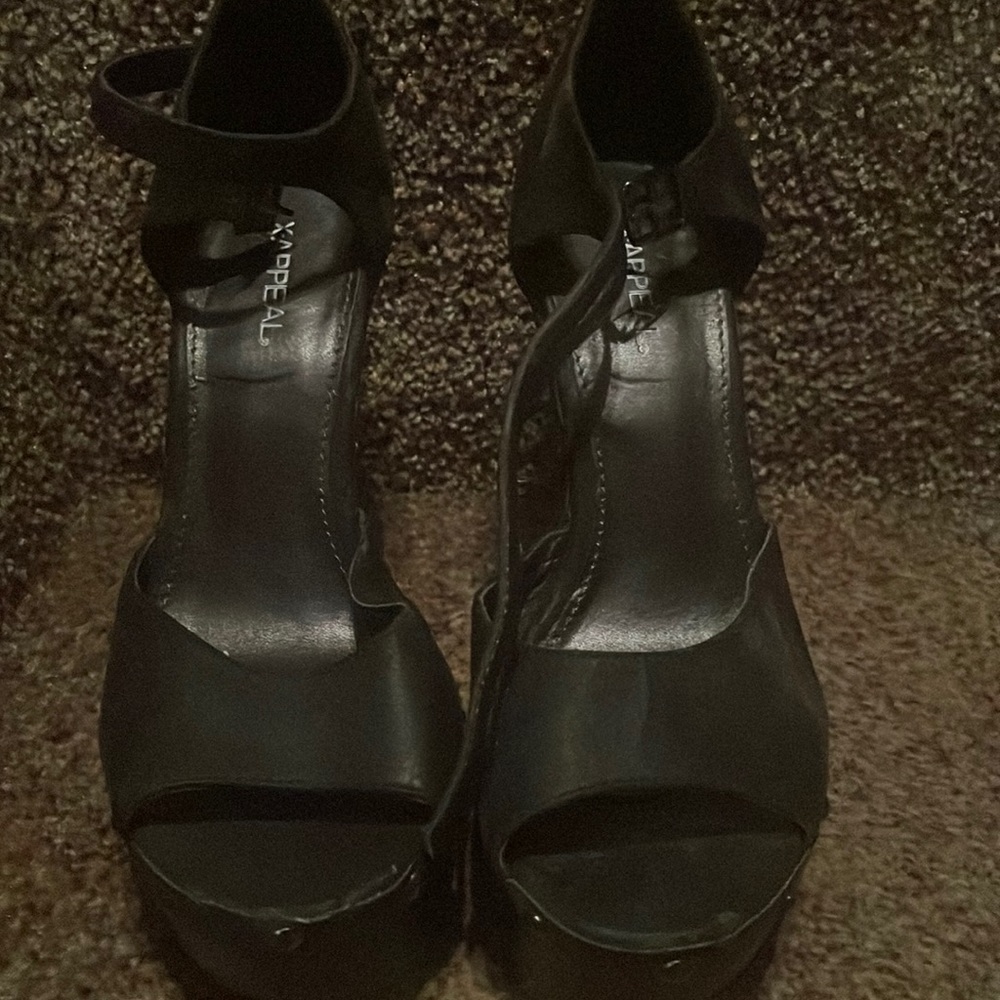 Xappeal Black high heels